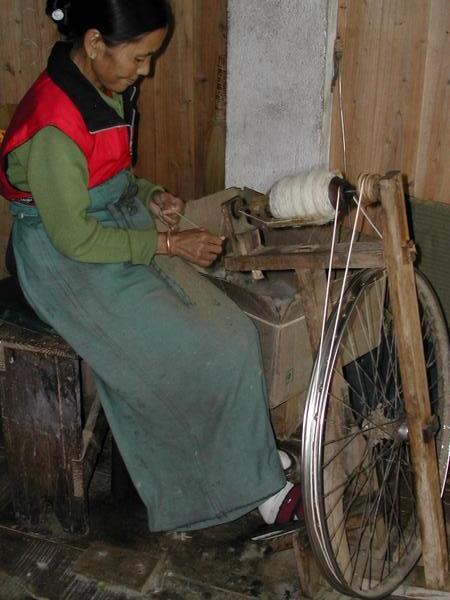 Tibetan lady at work
