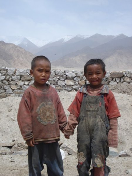 profile - ladakhi children