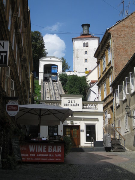 Funicular Railway connecting upper town to lower town