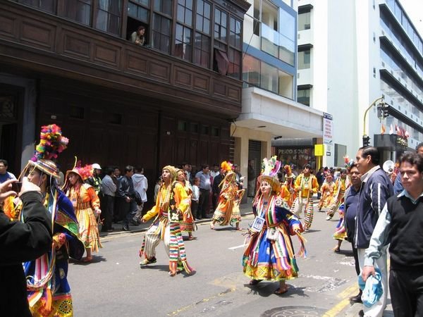 Dancing in the streets of Lima