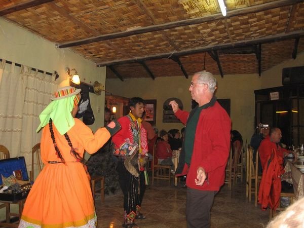 Folk dances in Chivay