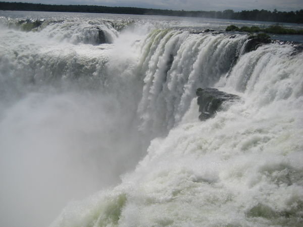 'Devils Mouth' Iguassu Falls
