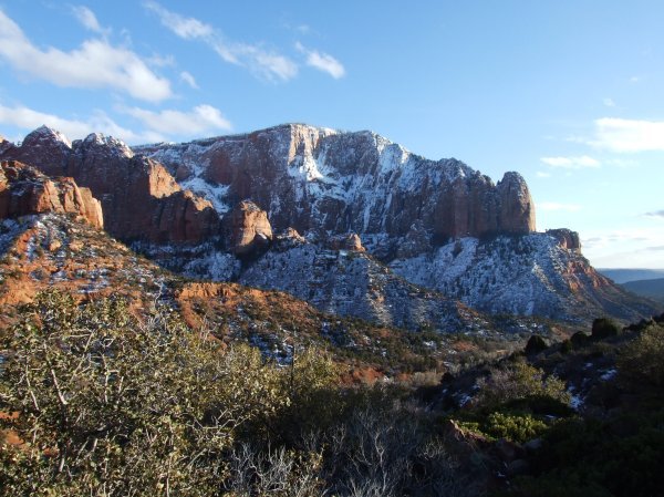 The guidebook says that the vistas keep getting better the further into the drive of Kolob Canyon you get.