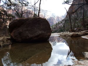 Middle Emerald Pool reflecting.