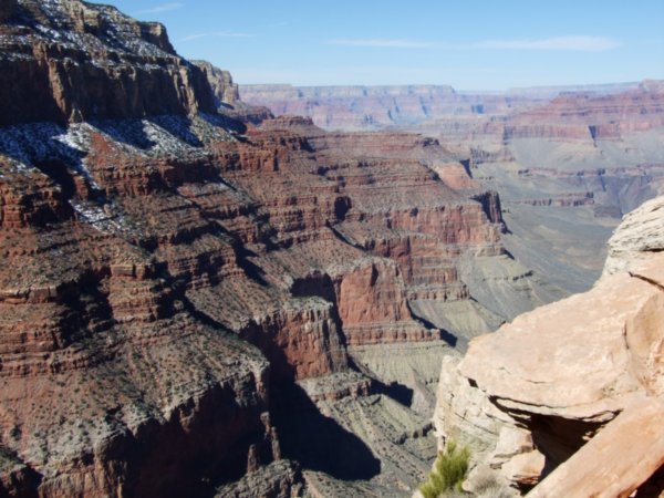 The landscape is often disconcertingly symetrical in the canyon.  