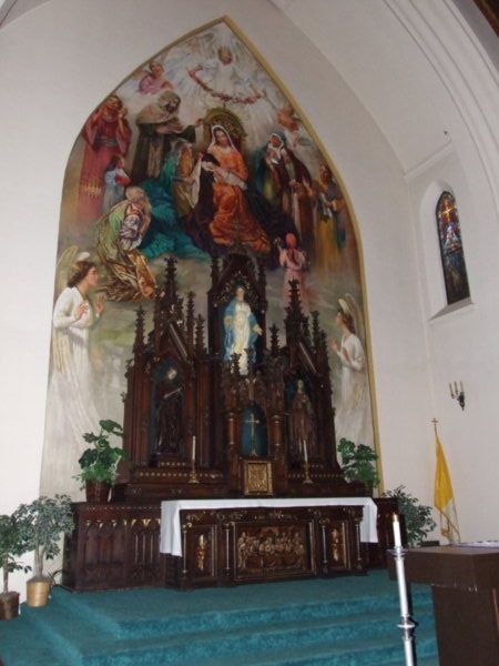 The sanctuary and altar art