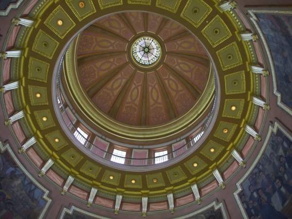 The Captiol dome from below.