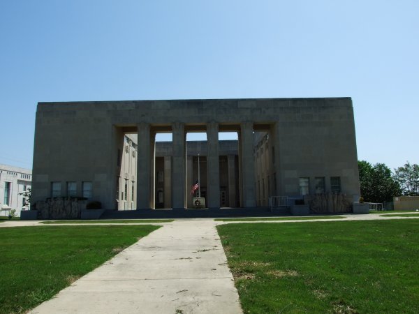 Mississippi War Memorial and American Legion