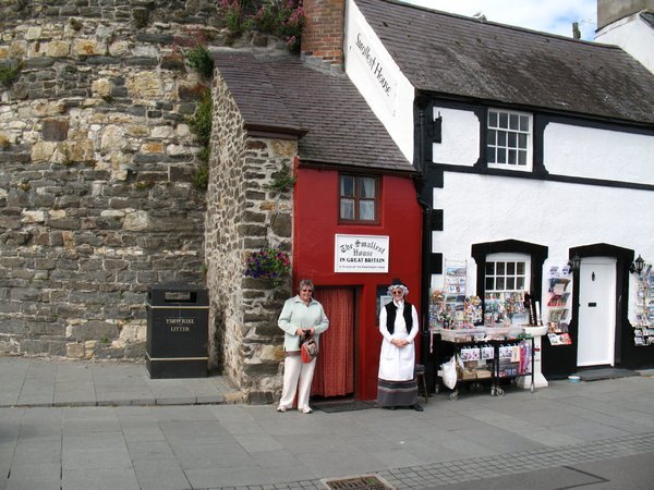 Smallest House, Conwy