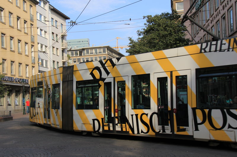 Dusseldorf street tram