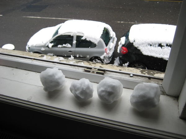 Snow balls lined up ready