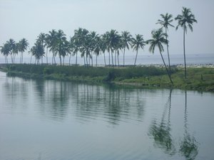 RIVER AND SEA TOGETHER