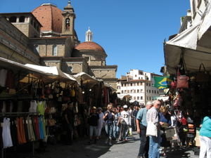 San Lorenzo Markets