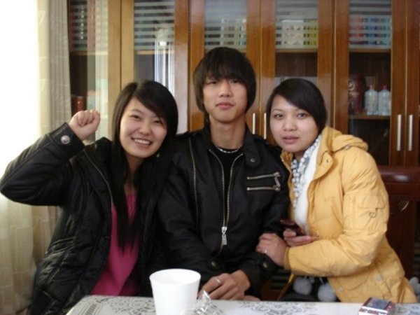 fen shi jia & her cousins