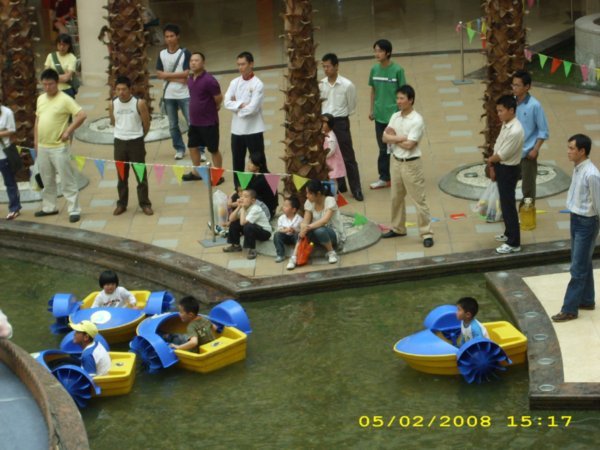 and there was a cute little boating thing for kids : )