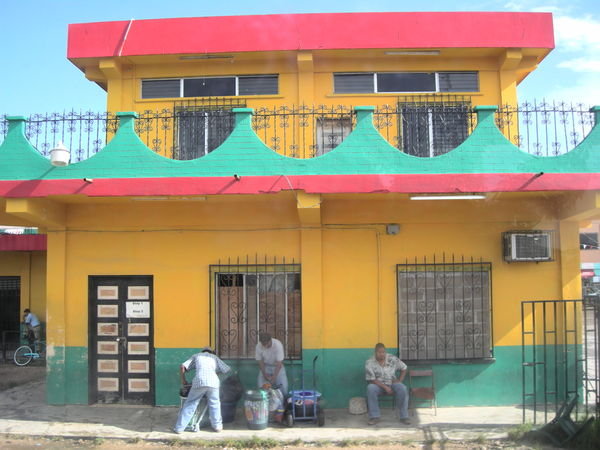 Typical Belizean Colourings..this was the bus station!