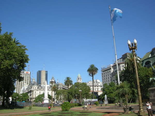 Central Plaza, Buenos Aires