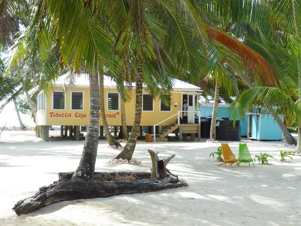 The Caye's one Shop