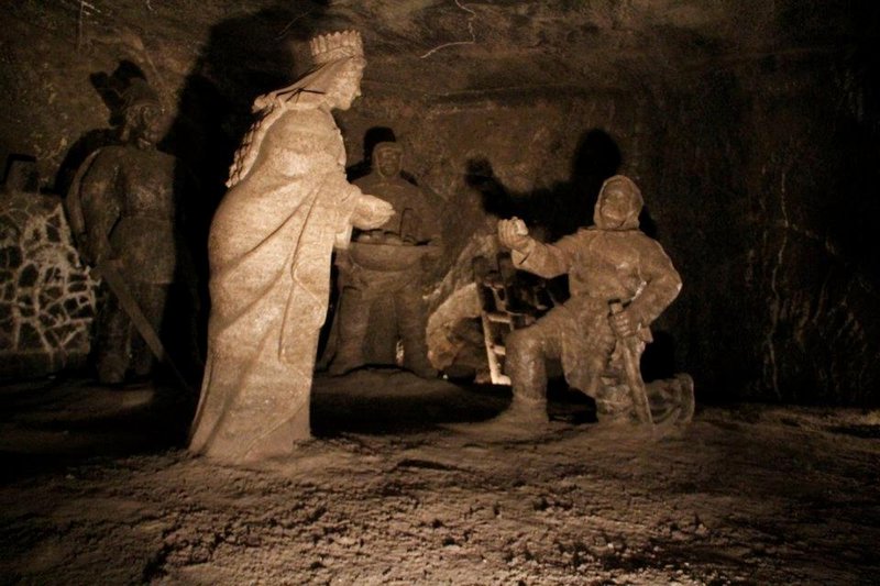 Sculptures in the salt mine
