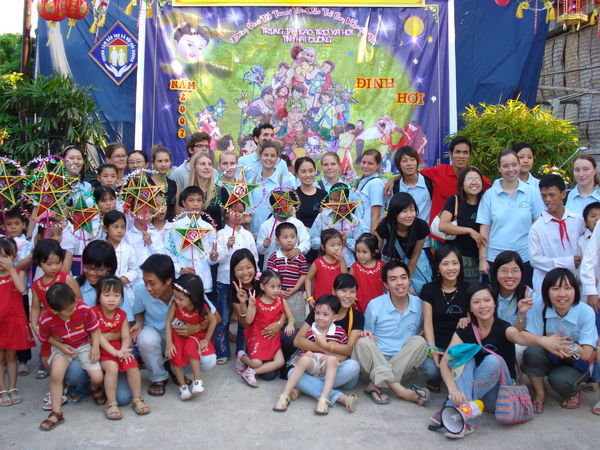 Kids and volunteers