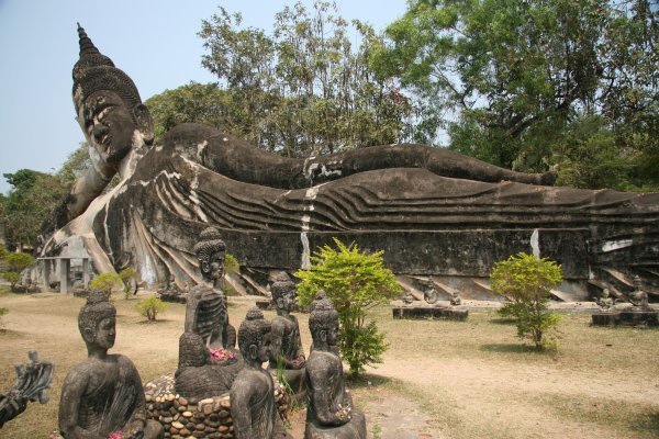 Reclining Buddha, Buddha Park
