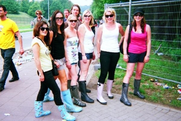 Girls and Gumboots!