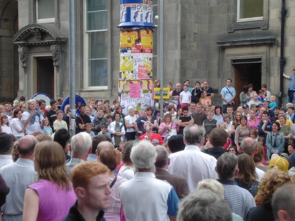 Thronging crowds on the Royal Mile