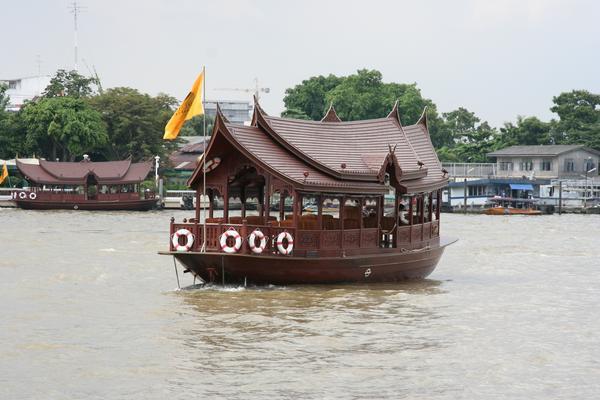 Ornamental River cruiser