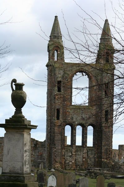 Cathedral ruins and beautiful graveyard at St Andrews.