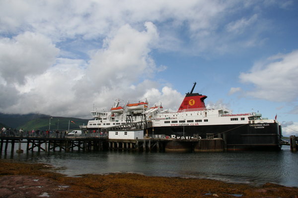 Ferry arrives in Brodick 