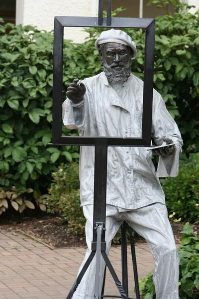 Artist statue, Akaroa