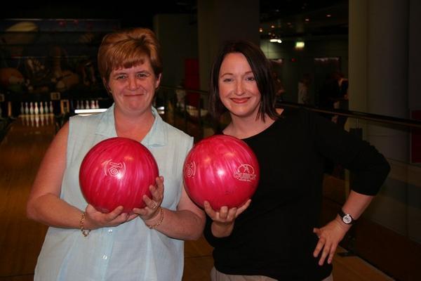 Liz and Shaz at the bowling with a lovely pair of pink balls.