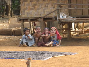 kinderen in village