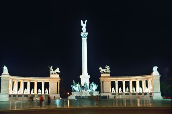 Hero Square