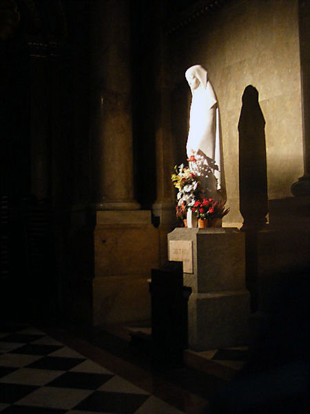 An icon inside the Basilica.