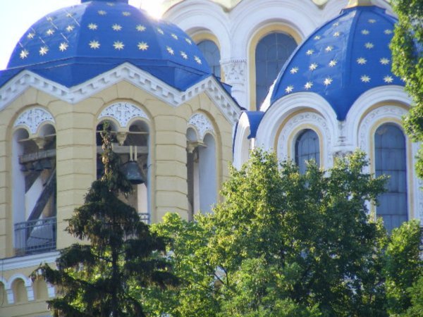 Russian Orthodox Church domes