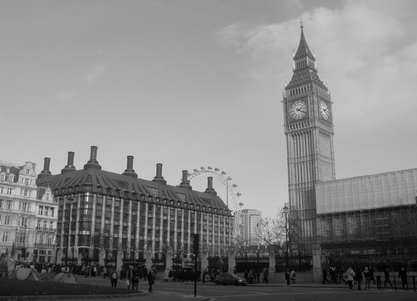 Big Ben and the London Eye 
