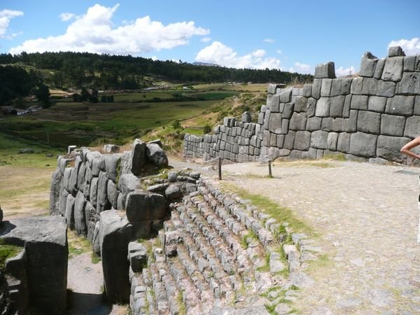 Ruine ueber der Stadt von Cusco