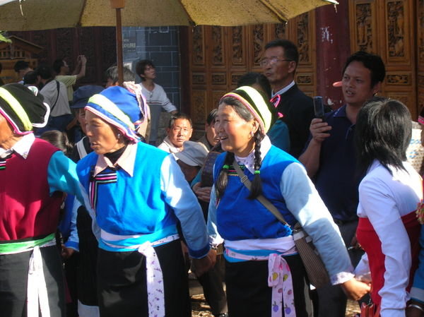 Naxi women - Lijiang