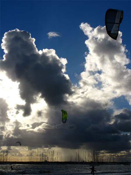 Dusk kitesurfers, St. Kilda