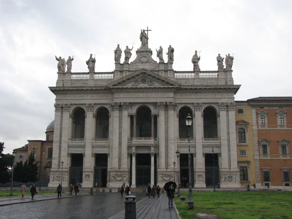 First church I visited in Rome. Very impressive. 