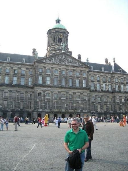 Peter at the palace, Dam square