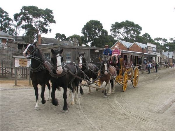 Lots of horsedrawn carriages