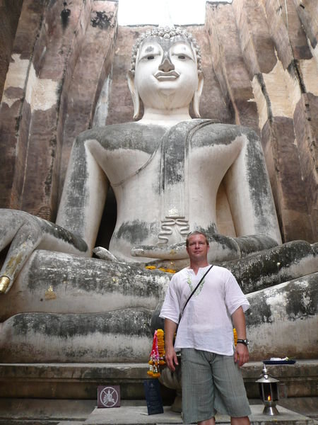 Simon and the Big Buddha