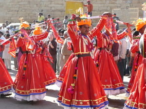 Dancers in the Jaisalmer desert festival parade