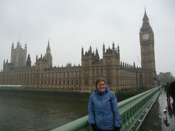 Sandra and the houses of Parliment in the snow