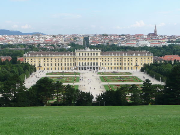 The Schloss Schönbrunn summer palace