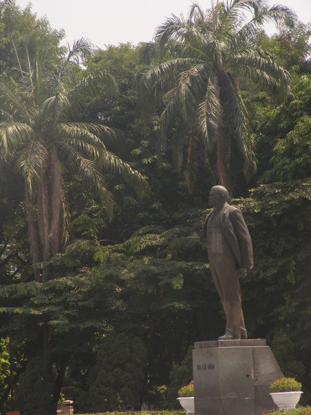 Lenin Park, Hanoi