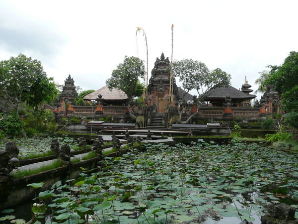 Pura Saraswati temple, Ubud