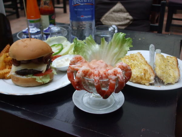 Our delicious last meal - sometimes you've just got to have a burger!!!